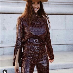Zara blogger favorite sequin top